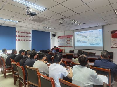 水土學(xué)院邀請(qǐng)長江科學(xué)院水利部巖土力學(xué)與工程重點(diǎn)實(shí)驗(yàn)室土工所副總工程師、碩士生導(dǎo)師江洎洧來院開展學(xué)術(shù)報(bào)告