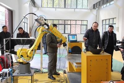 不忘初心 凝心聚力開創(chuàng)學(xué)院事業(yè)發(fā)展新局面